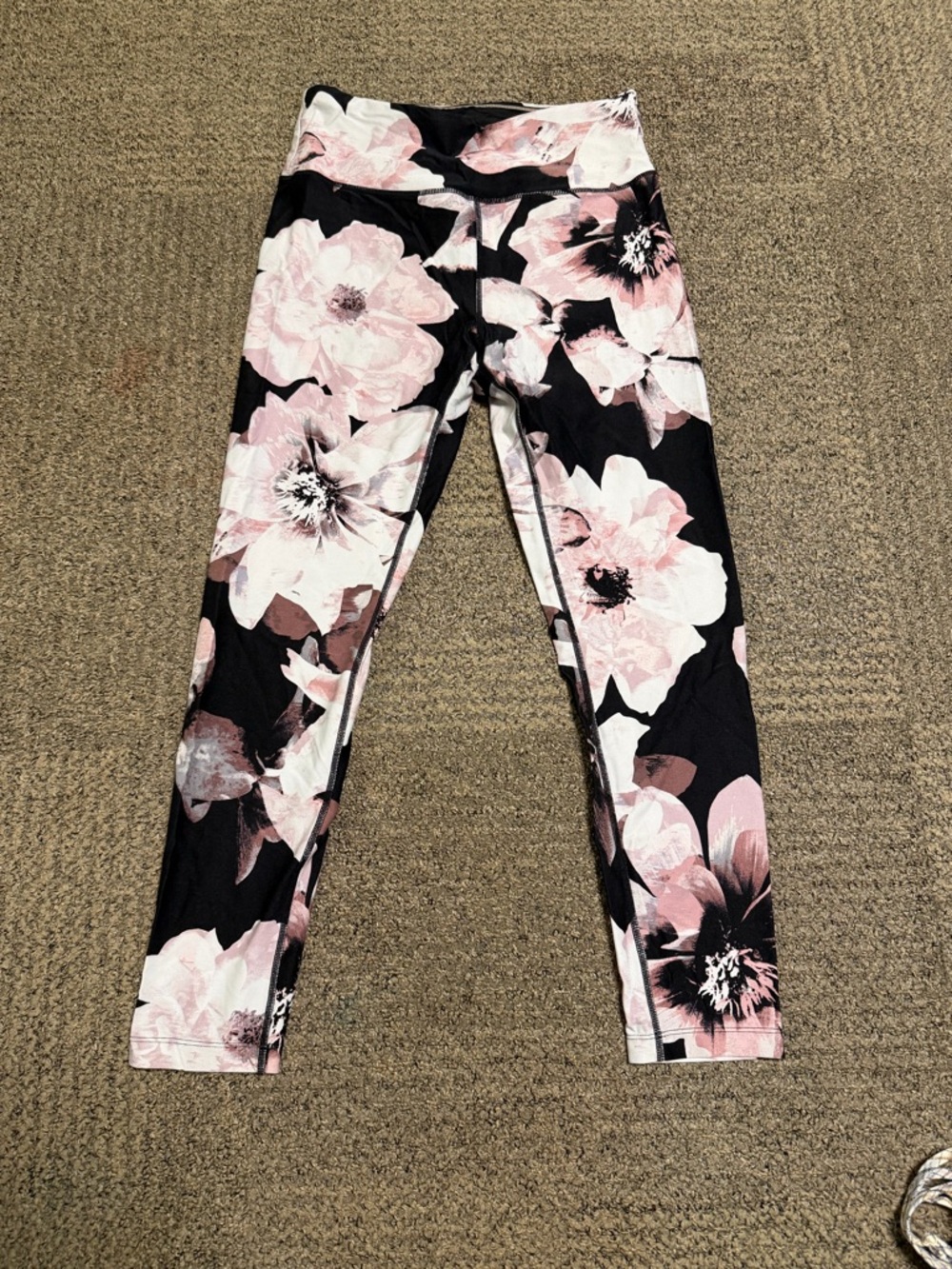 Calvin Klein Pink Floral Leggings on Black